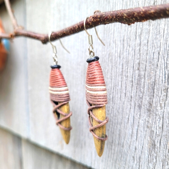 African Wood Earring - Picture 4 of 5